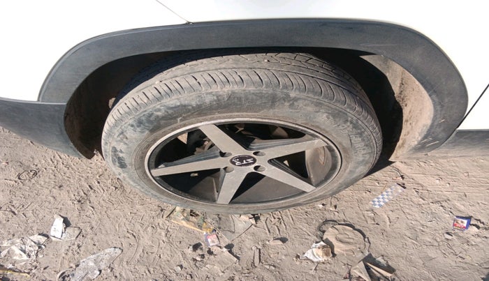 2023 Tata PUNCH PURE MT, Petrol, Manual, 28,968 km, tyre