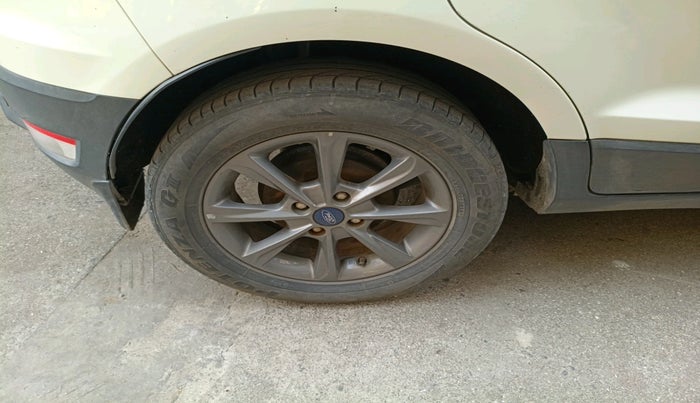 2020 Ford Ecosport TITANIUM 1.5L DIESEL, Diesel, Manual, 71,766 km, tyre