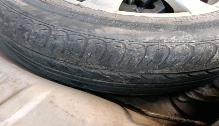 2011 Chevrolet Cruze LTZ, Diesel, Manual, 2 km, tyre