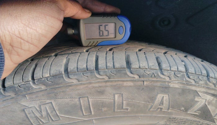 2014 Maruti Celerio VXI AMT, CNG, Automatic, 1,43,427 km, tyre