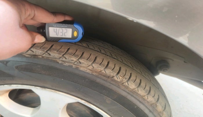 2013 Chevrolet Enjoy 1.3 LS 7 STR, Diesel, Manual, 94,241 km, tyre