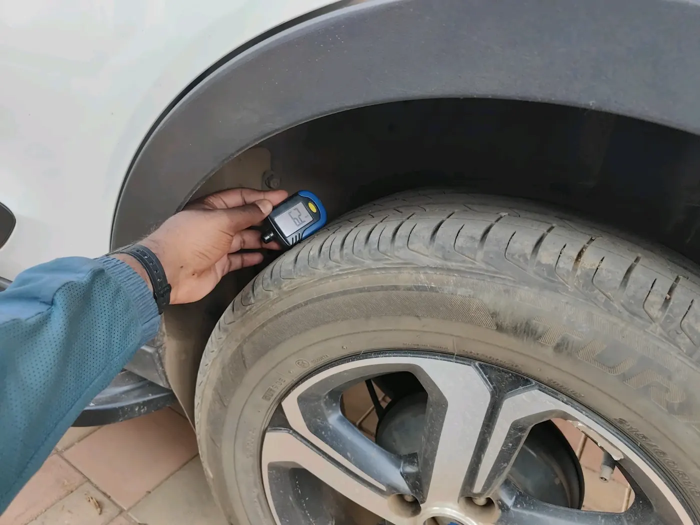 2023 Tata NEXON XZ PLUS PETROL, Petrol, Manual, 45,343 km, tyre