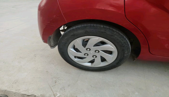 2019 Hyundai NEW SANTRO ASTA MT, Petrol, Manual, 88,047 km, tyre