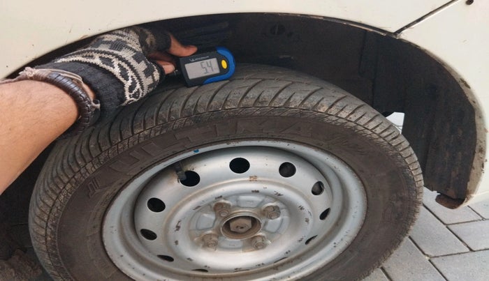 2012 Maruti Wagon R 1.0 LXI CNG, CNG, Manual, 1,50,984 km, tyre