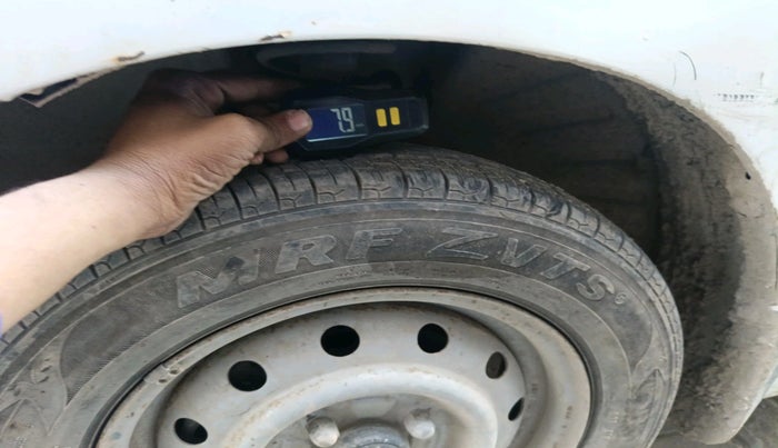 2011 Maruti Wagon R 1.0 LXI, Petrol, Manual, 32,081 km, tyre