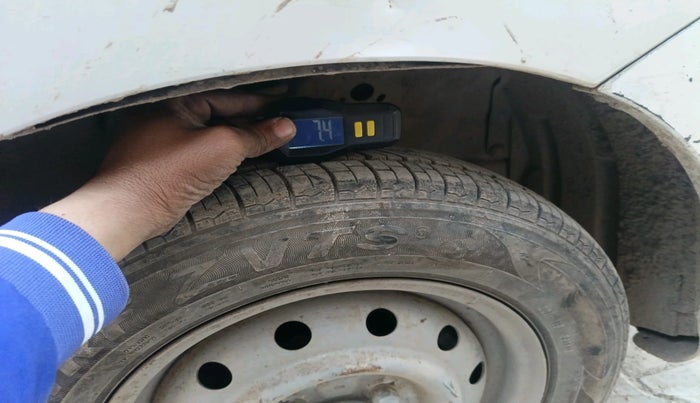 2011 Maruti Wagon R 1.0 LXI, Petrol, Manual, 32,081 km, tyre