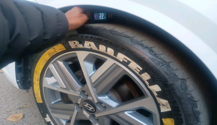 2024 Hyundai Verna SX 1.5 l MPI, Petrol, Manual, 30,315 km, tyre