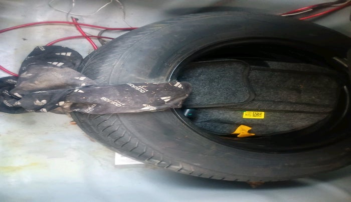 2024 Hyundai Verna SX 1.5 l MPI, Petrol, Manual, 30,315 km, tyre