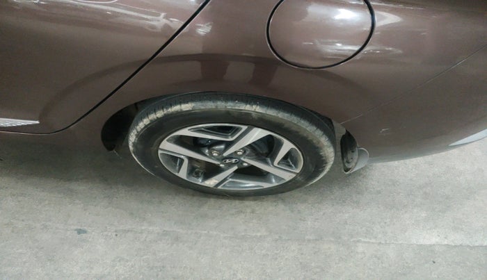 2021 Hyundai AURA SX 1.2, Petrol, Manual, 17,210 km, tyre