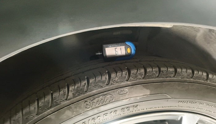 2025 Maruti XL6 ALPHA AT, Petrol, Automatic, 19,507 km, tyre