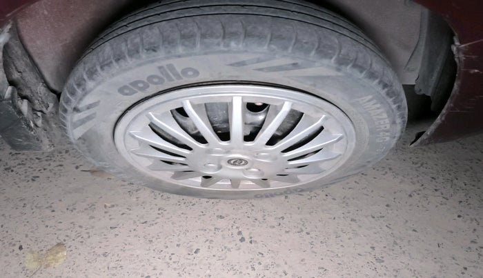 2013 Maruti Alto K10 VXI, Petrol, Manual, 87,493 km, tyre