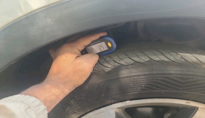 2018 Tata NEXON XZA PLUS DIESEL, Diesel, Automatic, 1,19,100 km, tyre