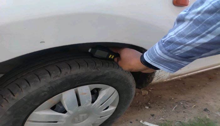 2017 Maruti Alto 800 LXI, Petrol, Manual, 40,272 km, tyre