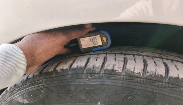 2017 Hyundai Grand i10 SPORTZ 1.2 KAPPA VTVT, Petrol, Manual, 83,133 km, tyre