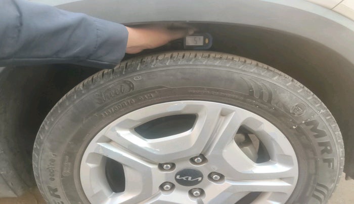 2023 KIA SONET HTK PLUS 1.2, Petrol, Manual, 49,491 km, tyre