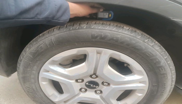 2023 KIA SONET HTK PLUS 1.2, Petrol, Manual, 49,491 km, tyre