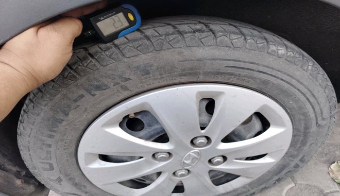 2011 Hyundai i10 MAGNA 1.2, Petrol, Manual, 81,174 km, tyre