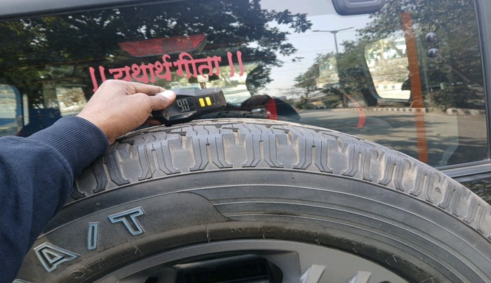 2025 Mahindra Thar LX P 2WD AT HT, Petrol, Automatic, 11,521 km, tyre