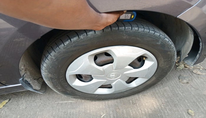 2018 Tata Tiago XZ PETROL, CNG, Manual, 75,852 km, tyre