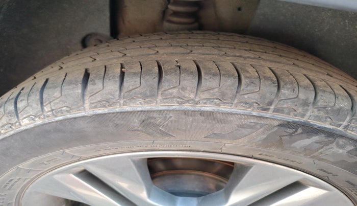 2021 KIA SELTOS HTX 1.5 DIESEL, Diesel, Manual, 1,16,575 km, tyre