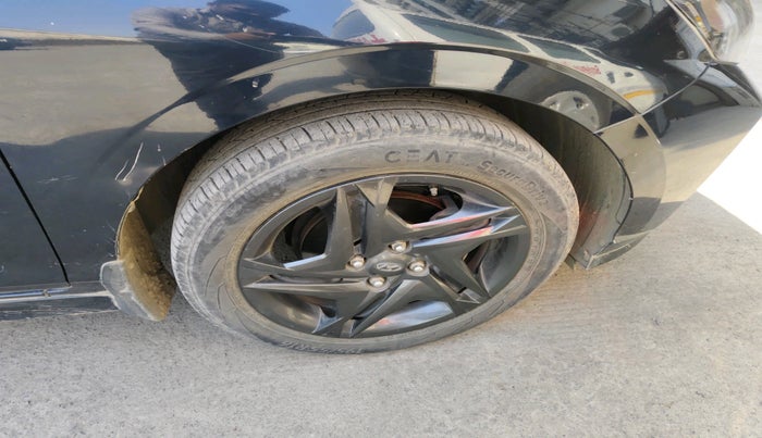 2023 Hyundai NEW I20 SPORTZ 1.2 MT, Petrol, Manual, 35,657 km, tyre