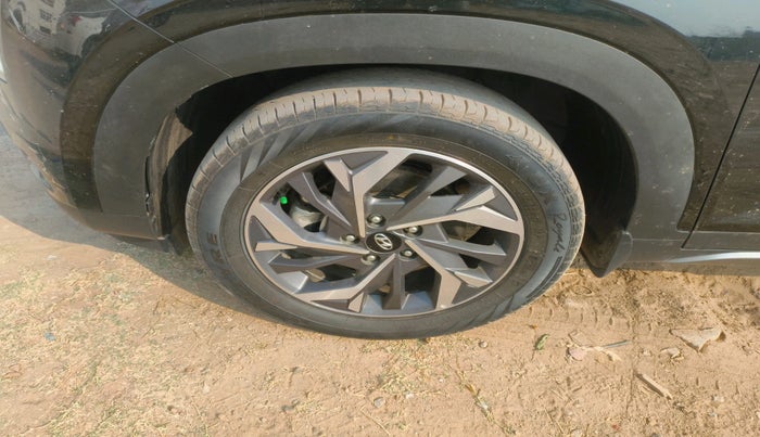 2023 Hyundai Creta SX (O) IVT 1.5 PETROL, Petrol, Automatic, 48,650 km, tyre