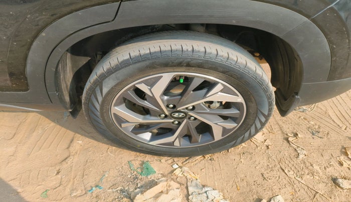 2023 Hyundai Creta SX (O) IVT 1.5 PETROL, Petrol, Automatic, 48,650 km, tyre