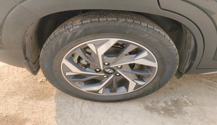 2023 Hyundai Creta SX (O) IVT 1.5 PETROL, Petrol, Automatic, 48,650 km, tyre