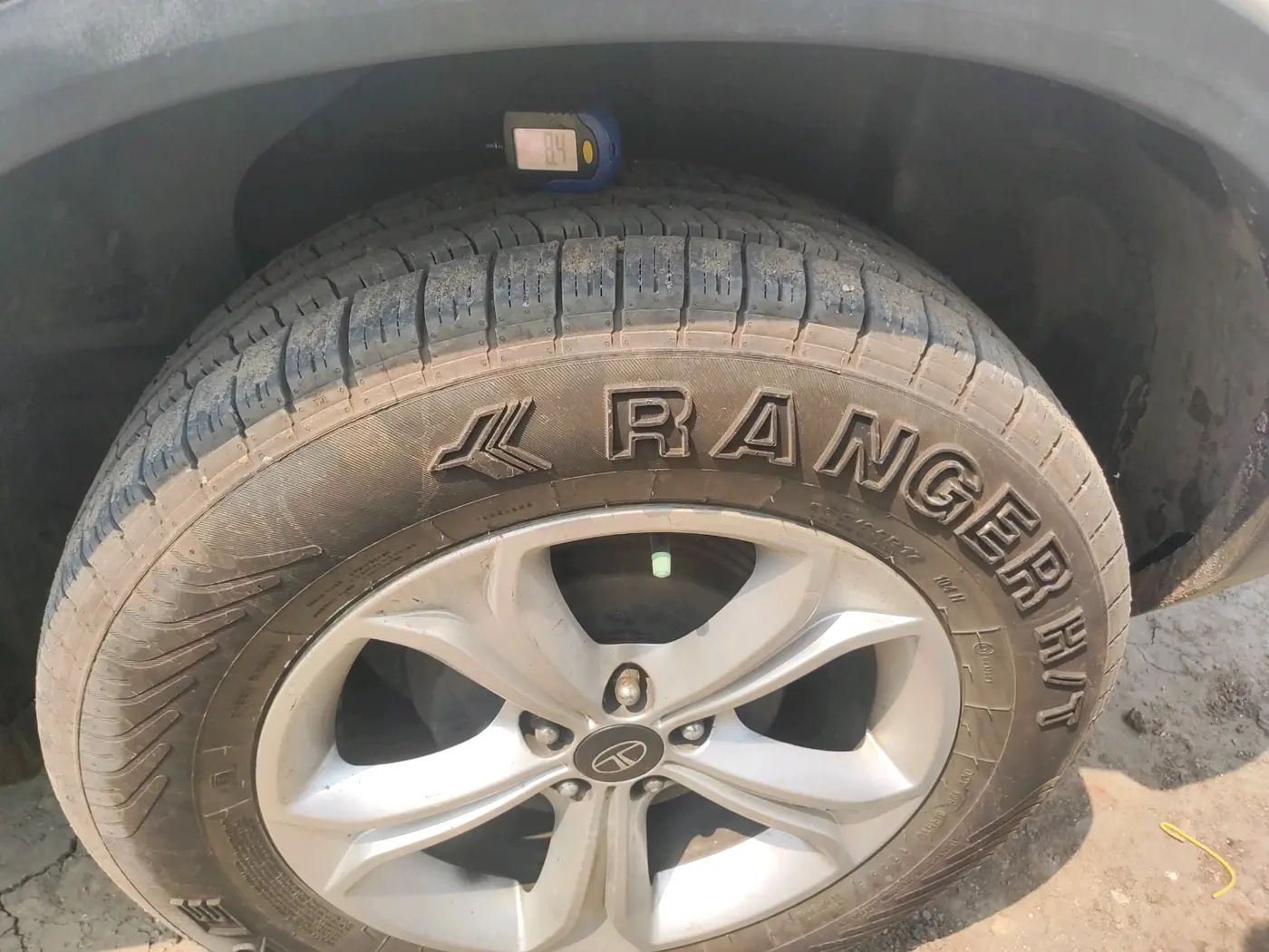 2023 Tata Harrier XZ 2.0L, Diesel, Manual, 59,700 km, tyre