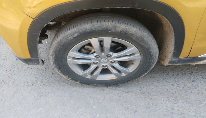 2016 Maruti Vitara Brezza ZDI PLUS DUAL TONE, Diesel, Manual, 1,55,120 km, tyre