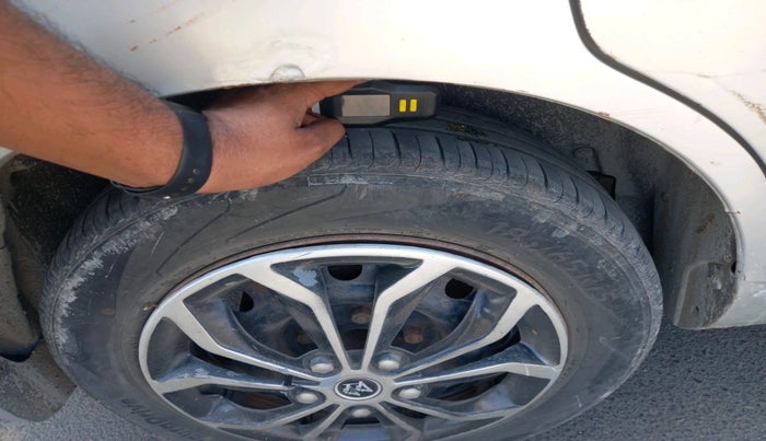 2012 Maruti Ertiga VDI, Diesel, Manual, 2,01,343 km, tyre