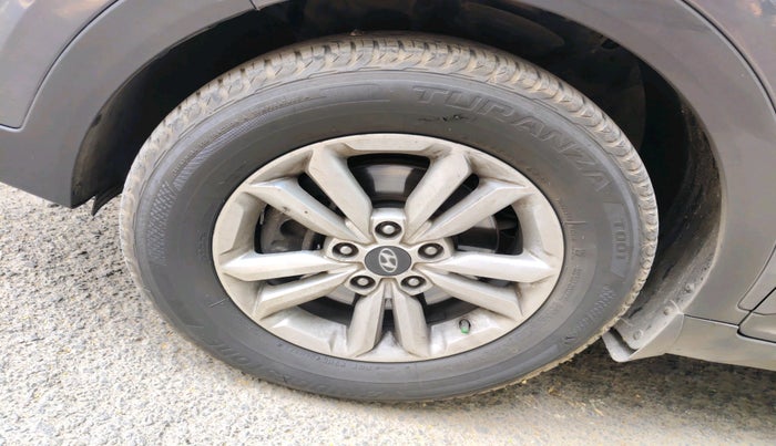 2016 Hyundai Creta SX PLUS 1.6 DIESEL, Diesel, Manual, 1,82,909 km, tyre