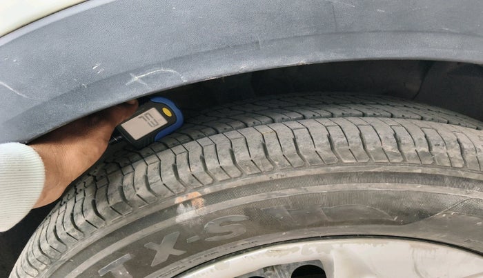 2017 Hyundai Creta E PLUS 1.6 PETROL, Petrol, Manual, 84,605 km, tyre