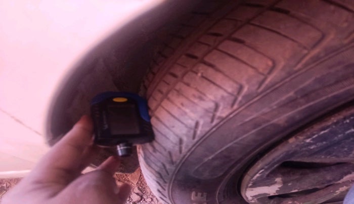 2012 Hyundai i10 MAGNA 1.1, Petrol, Manual, 75,615 km, tyre