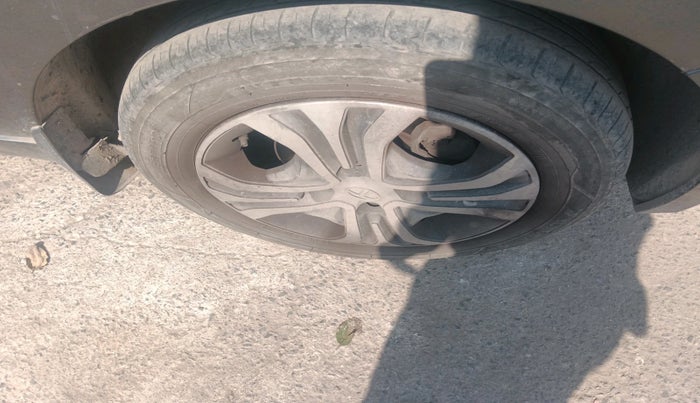 2022 Tata TIGOR XZ PLUS CNG, CNG, Manual, 80,770 km, tyre