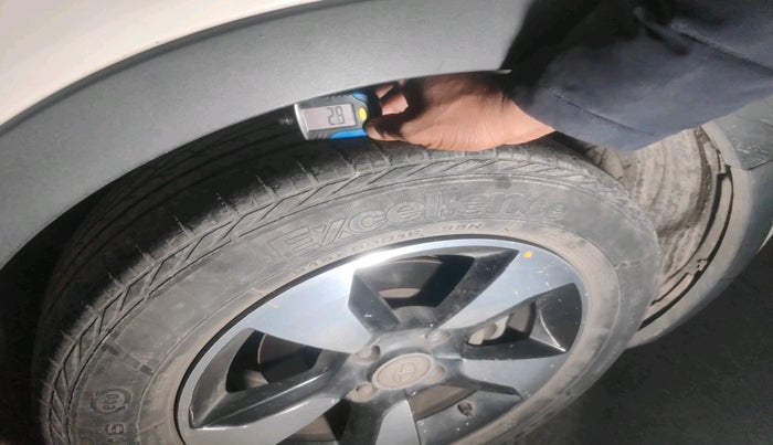 2019 Tata NEXON XZA PLUS PETROL, Petrol, Automatic, 61,000 km, tyre