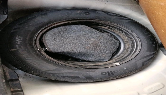 2020 Hyundai VENUE SX 1.5 CRDI, Diesel, Manual, 97,015 km, tyre