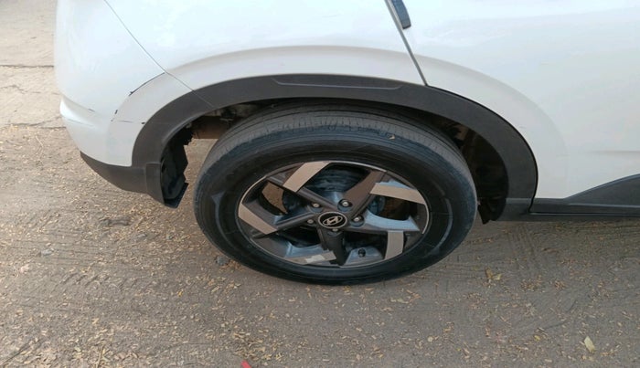 2020 Hyundai VENUE SX 1.5 CRDI, Diesel, Manual, 97,015 km, tyre