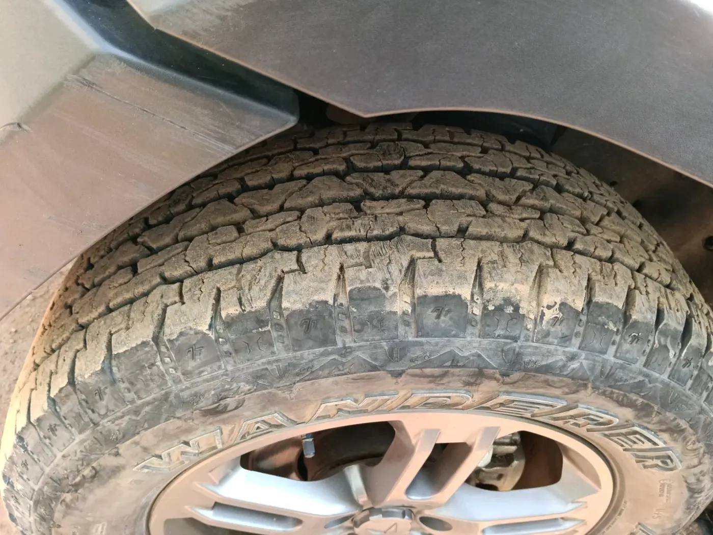 2022 Mahindra Thar LX HT PETROL 4WD MT, Petrol, Manual, 11,850 km, tyre