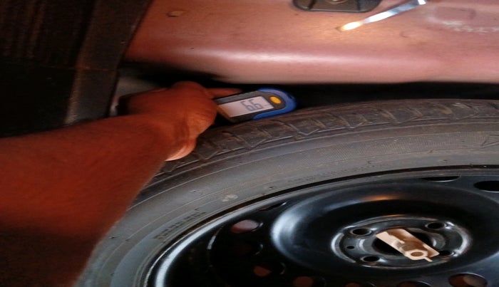 2017 Hyundai Elite i20 ASTA 1.2, Petrol, Manual, 39,298 km, tyre