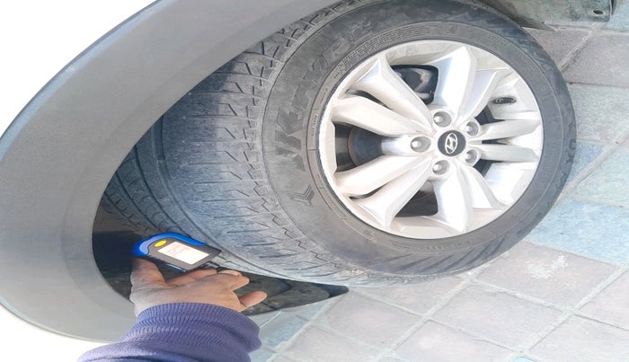 2015 Hyundai Creta SX 1.6 DIESEL, Diesel, Manual, 77,402 km, tyre