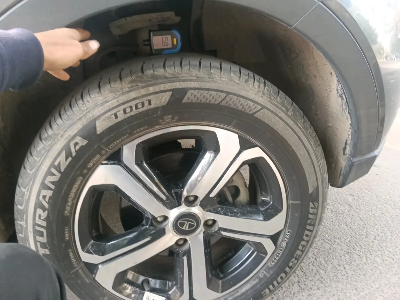 2023 Tata NEXON XZ PLUS PETROL, Petrol, Manual, 38,093 km, tyre