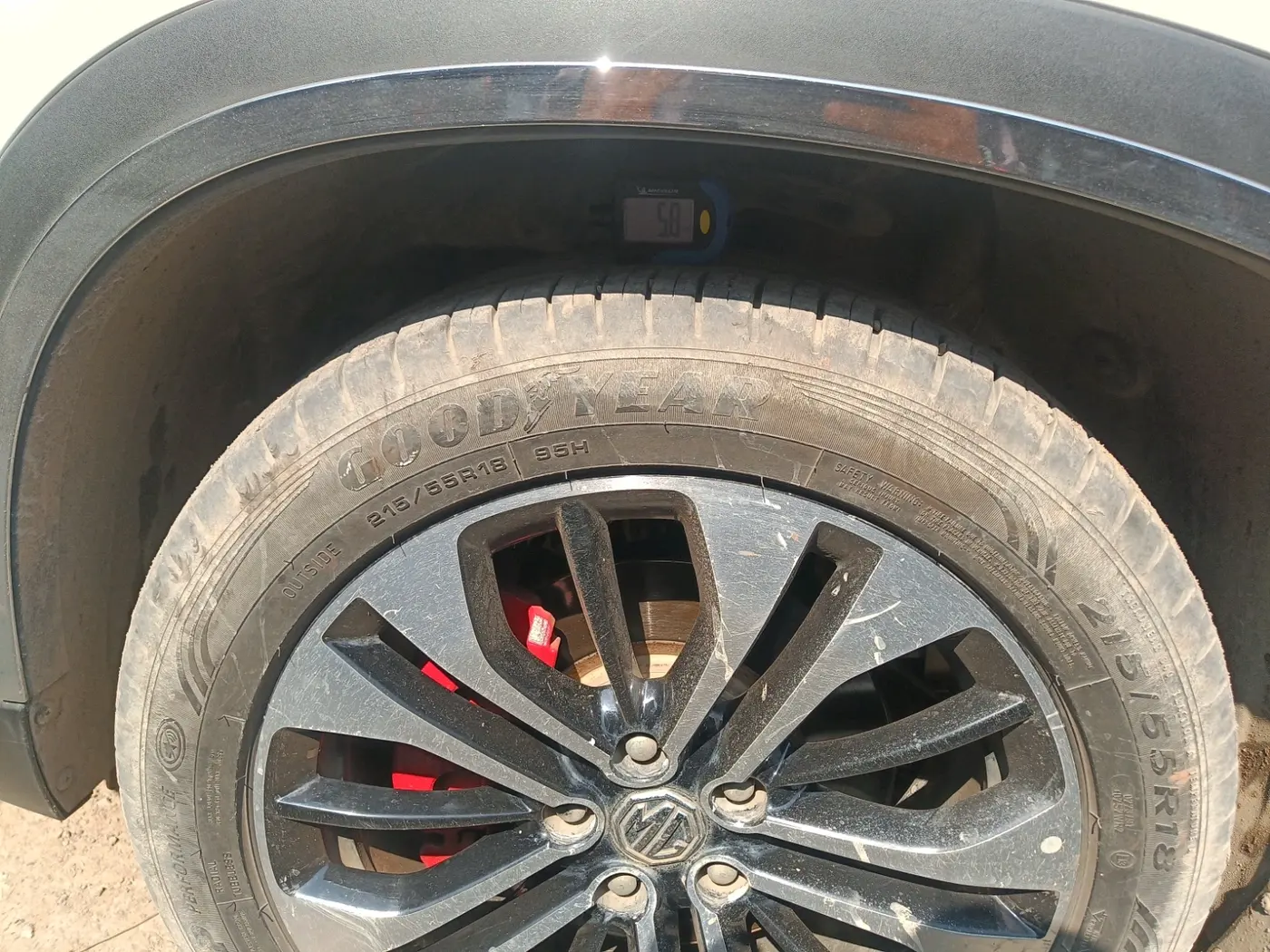 2021 MG HECTOR PLUS SHARP 2.0 DIESEL TURBO MT 6-STR, Diesel, Manual, 34,816 km, tyre