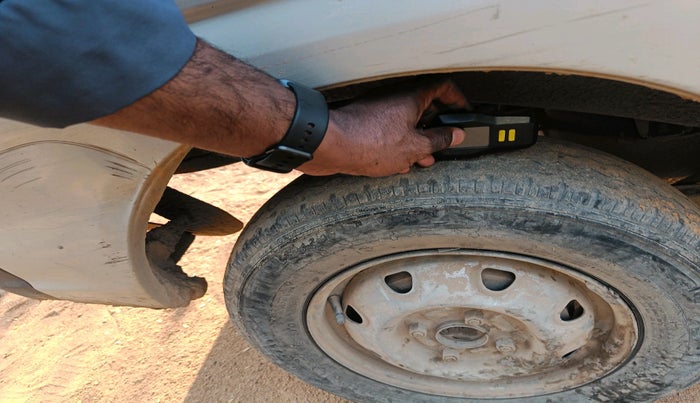 2019 Maruti Eeco 5 STR WITH A/C+HTR, Petrol, Manual, 1,06,059 km, tyre