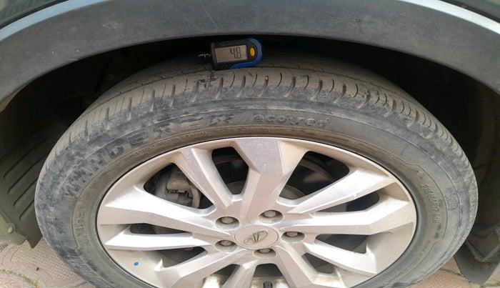 2020 Mahindra XUV300 W8 1.2 PETROL, Petrol, Manual, 39,646 km, tyre