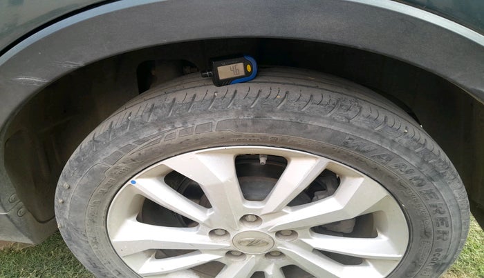 2020 Mahindra XUV300 W8 1.2 PETROL, Petrol, Manual, 39,646 km, tyre