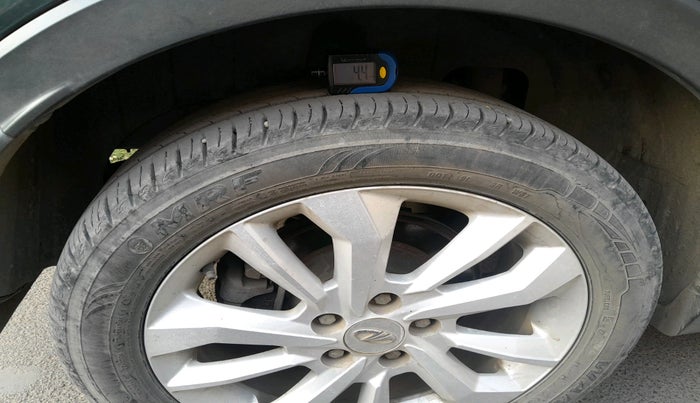 2020 Mahindra XUV300 W8 1.2 PETROL, Petrol, Manual, 39,646 km, tyre