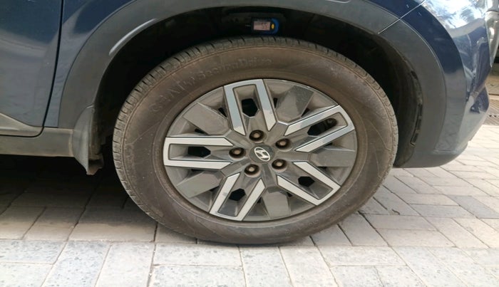 2021 Hyundai VENUE SX 1.0 TURBO IMT, Petrol, Manual, 1,01,183 km, tyre