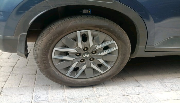 2021 Hyundai VENUE SX 1.0 TURBO IMT, Petrol, Manual, 1,01,183 km, tyre