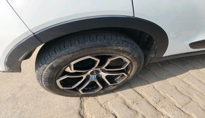 2022 Tata NEXON XMA SUNROOF DIESEL, Diesel, Automatic, 52,560 km, tyre